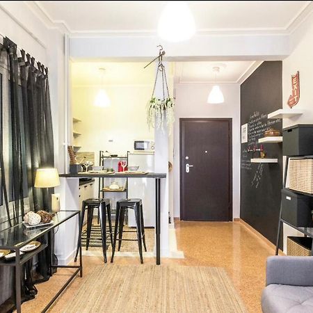 Luxuriously Central Studio In The Heart Of Athen Exterior foto